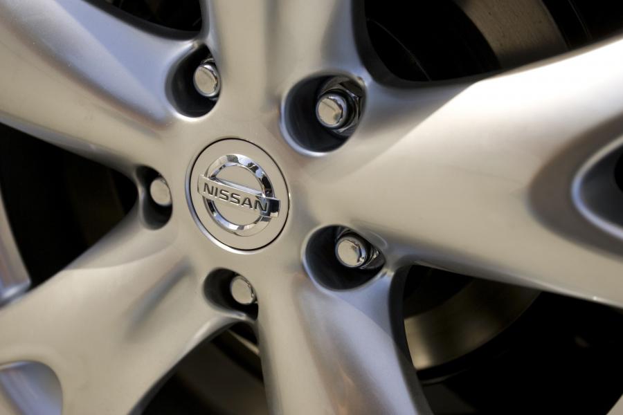 Колеса Nissan Rogue 2007 года  (фото 11 из 34)